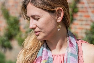 Jewellery - Tulip silver necklace