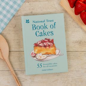 National Trust Book of Cakes