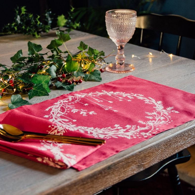 Pure Linen Set of 2 Placemats, Raspberry