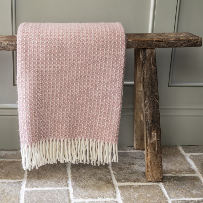National Trust Riverweave Dusky Pink Throw