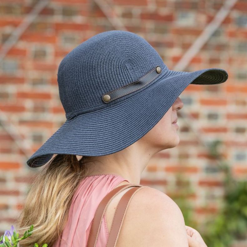 National Trust Foldable Hat with Leather Clasp, Navy