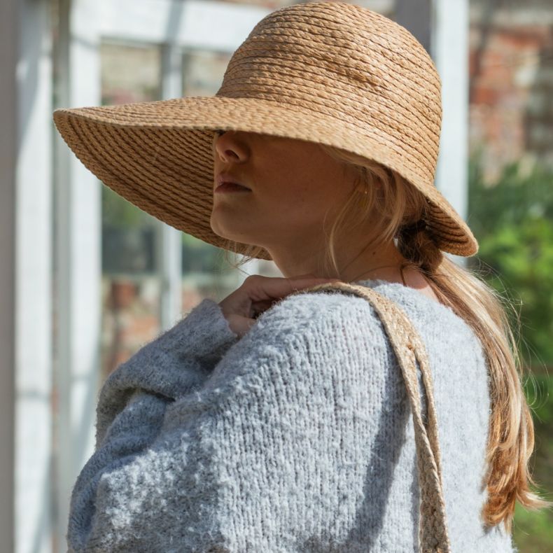 National Trust Curved Brim Hat, Natural