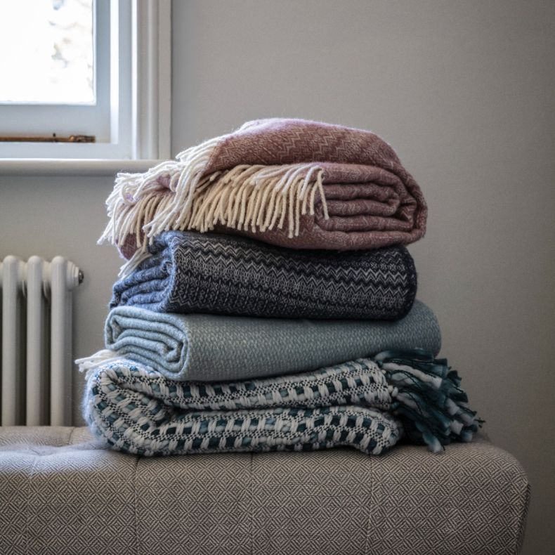 National Trust Chunky Knit Recycled Throw, Teal White