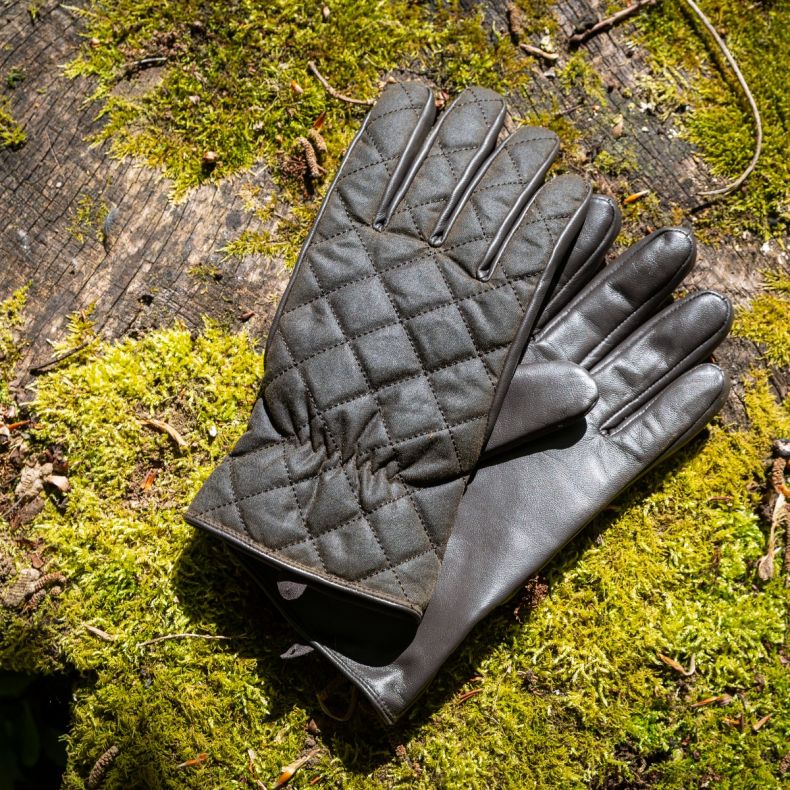 National Trust Dark Brown Quilted Waxed Leather Gloves