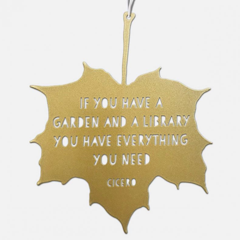 Hanging Metal Maple leaf, Cicero Quote